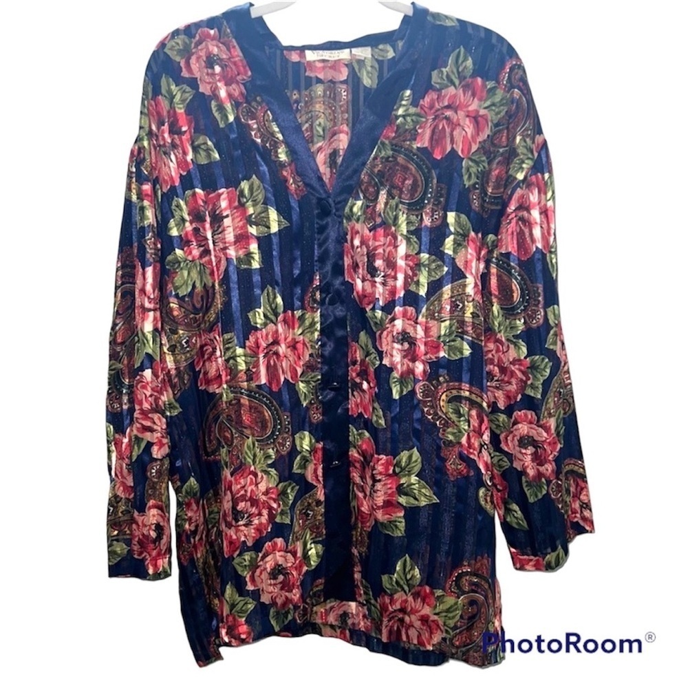 Vintage Victoria’s Secret Gold Label Sleep Shirt - Medium